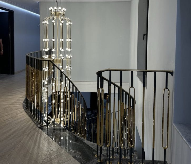 Incorporating precision engineering and fine materials, the Chelsea staircase stands as a pinnacle of design and functionality in UK architectural projects.