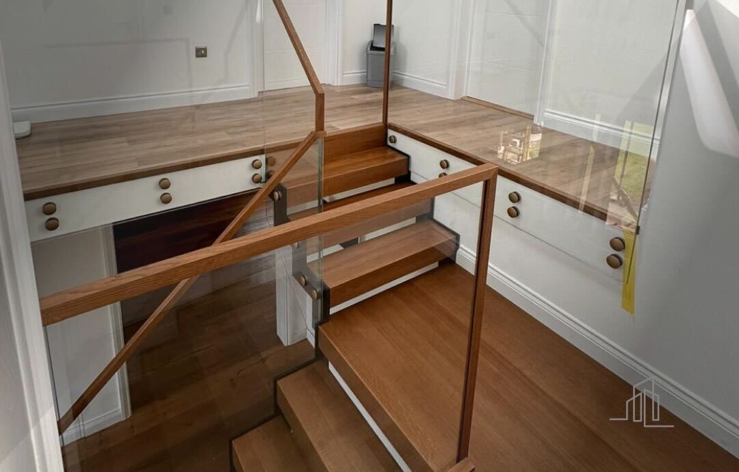 High-quality modern staircase built from durable materials by V.PSTAIRS