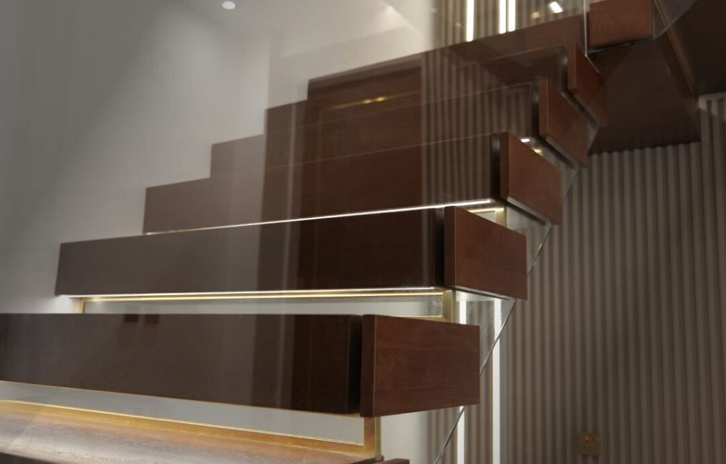 Wooden steps with underfloor heating system