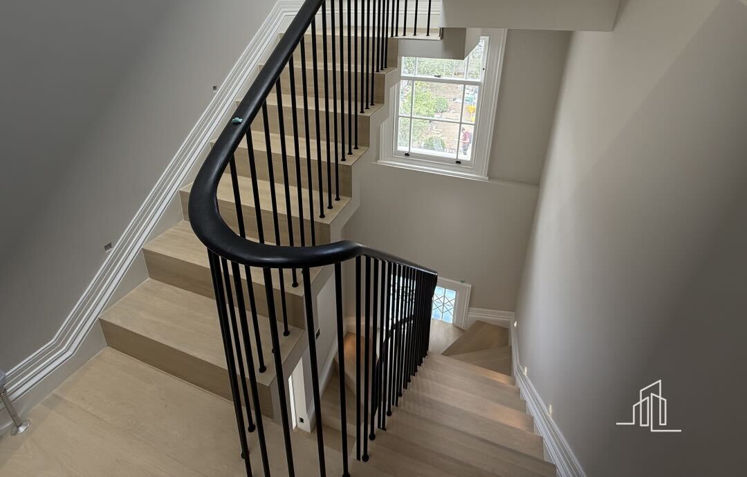 Iron spindle shoes for balustrade