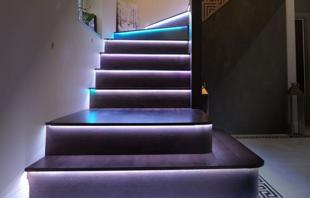 feature steps with individual lighting in the Limehouse project